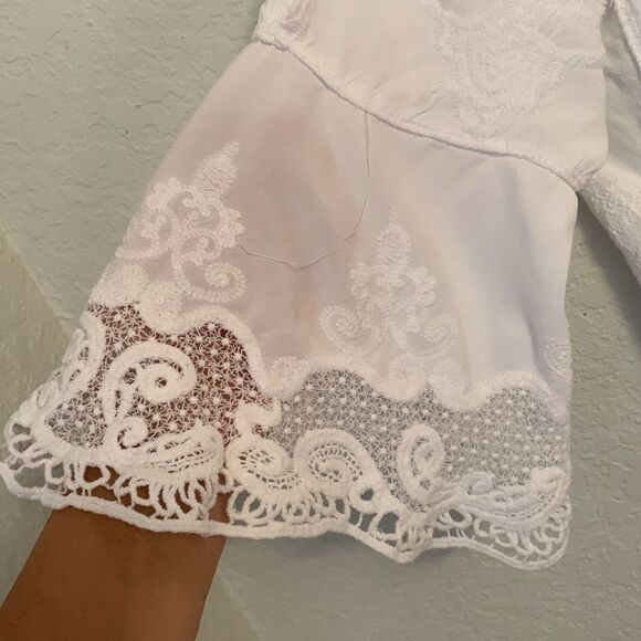 Spiaggia Dolce White Lace Embroidered Cold Shoulder Blouse Women's Size M - Picture 6 of 10